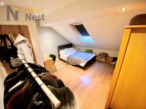 Photo 6- click for photo gallery